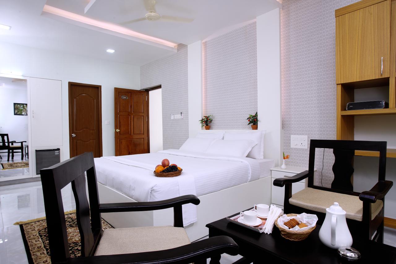 Clirind Resort Athirappilly Extérieur photo