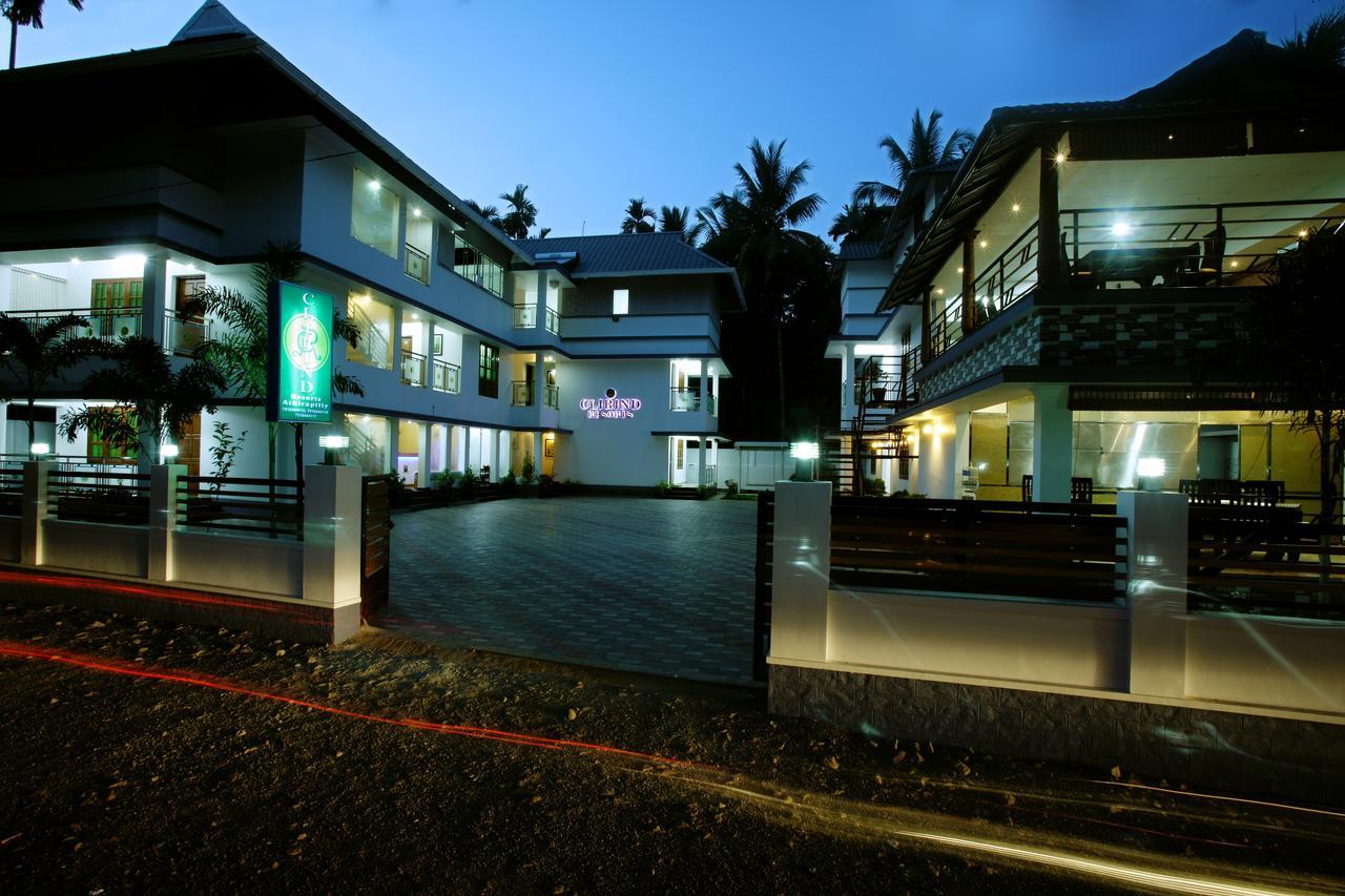 Clirind Resort Athirappilly Extérieur photo
